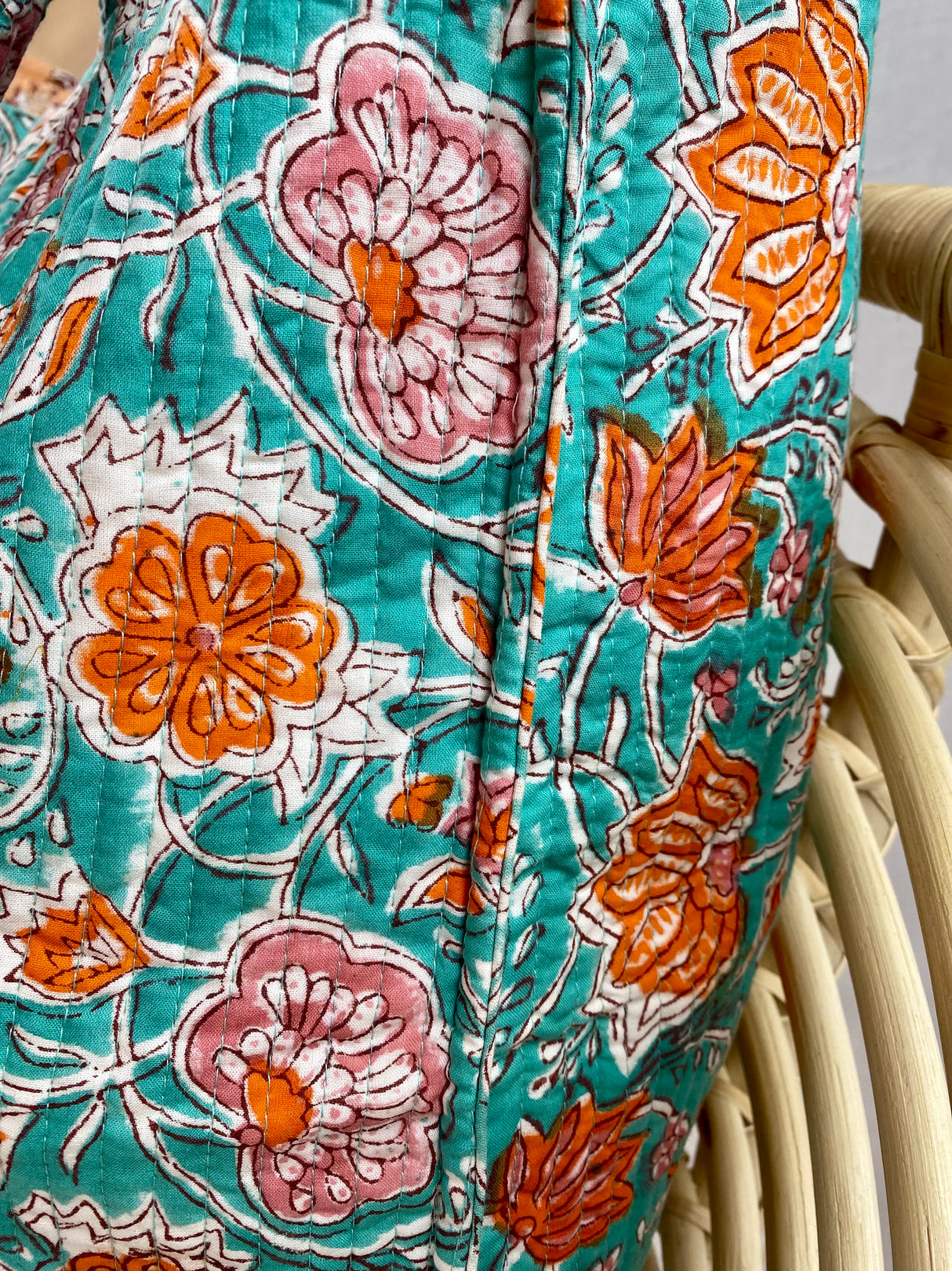 Kun 1 igjen! Tote bag - Block print - Grønn/aprikos/blomstret