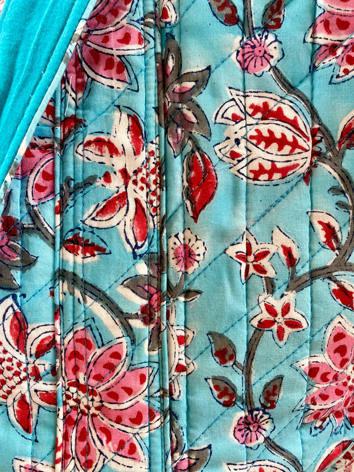 Kun 1 igjen! Tote bag - Block print - Turkis/rosa/rød/blomster