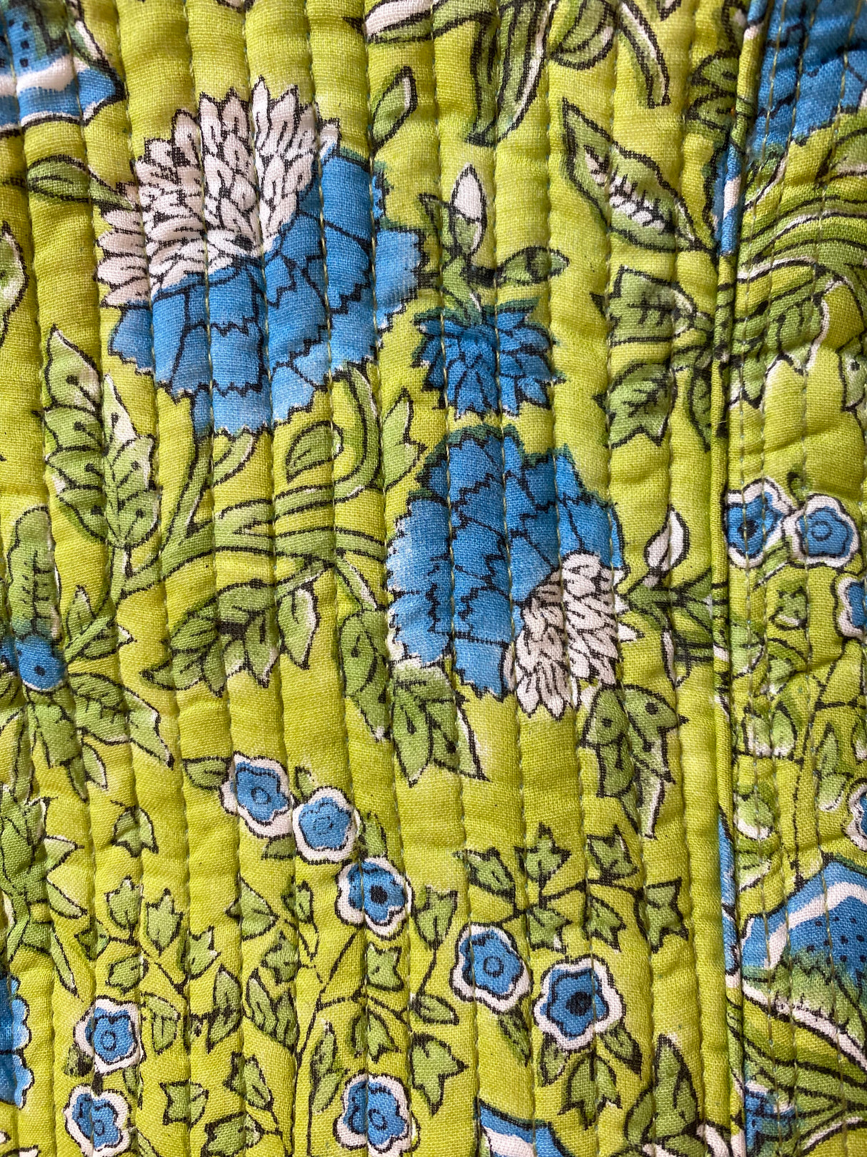 Kun 1 igjen! Tote bag - Block print - Skarp grønn/blå/blå/hvite blomster