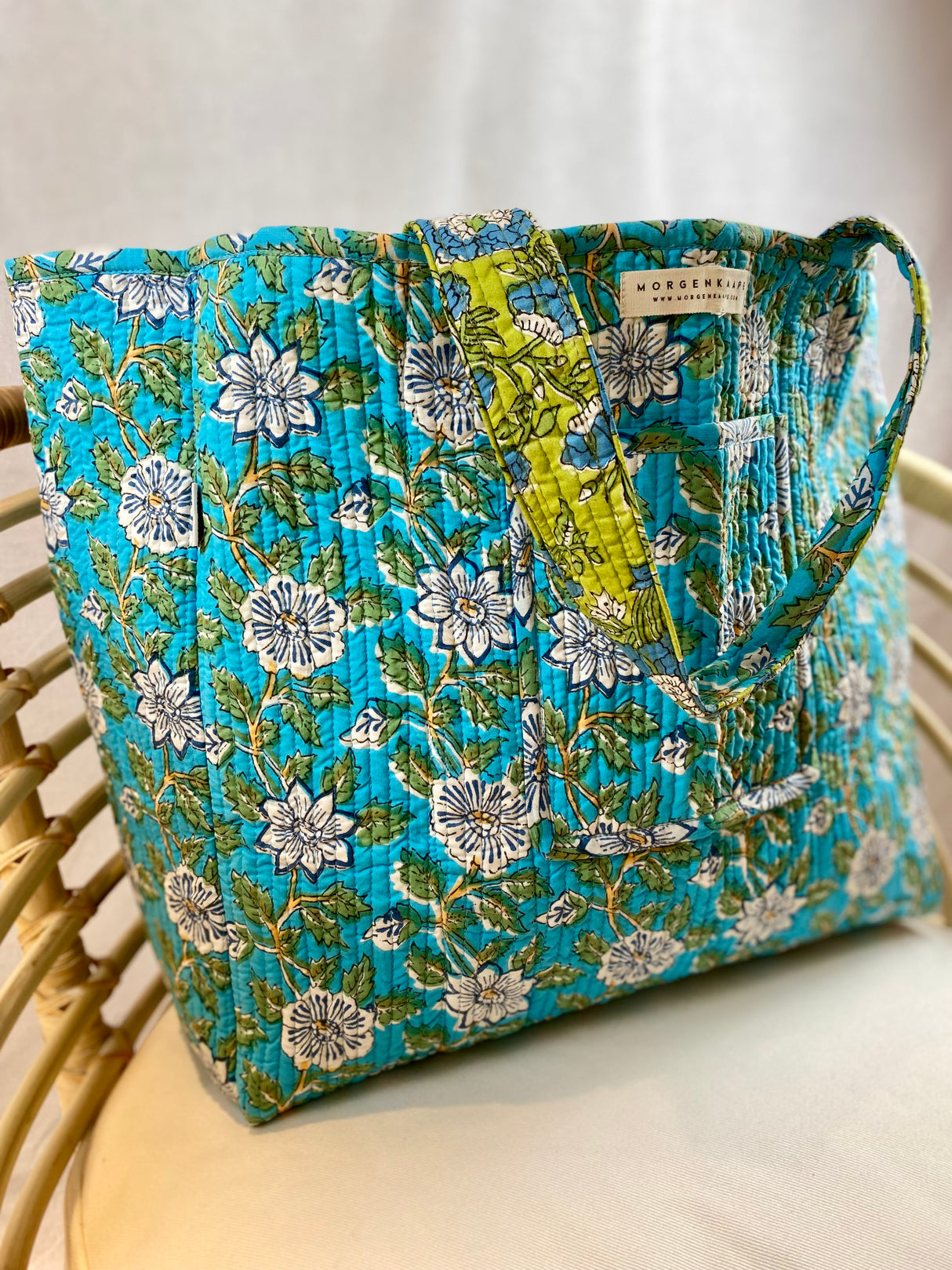 Tote bag - Block print - Skarp grønn/blå/blå/hvite blomster