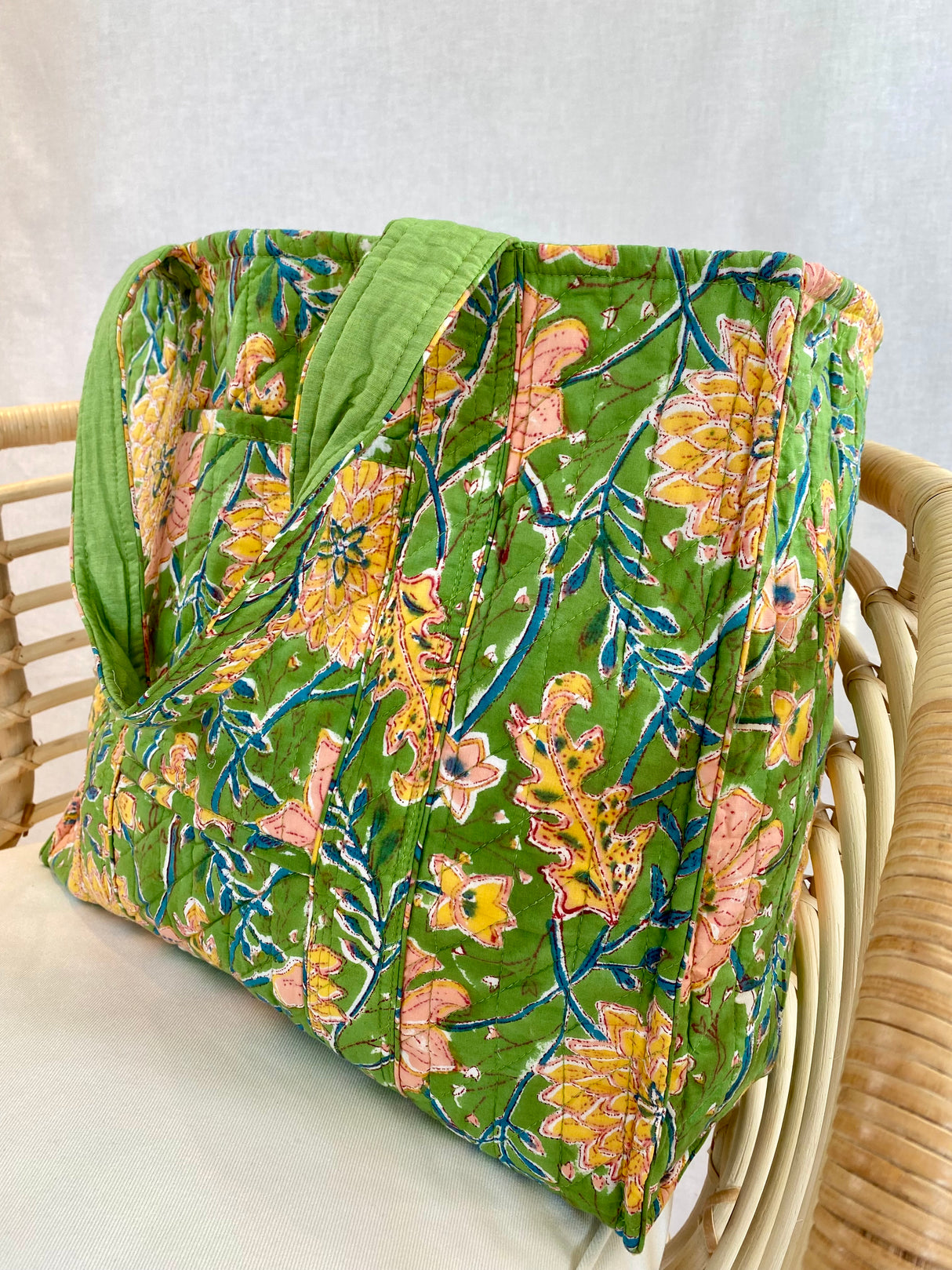 Kun 1 igjen! Tote bag - Block print - Grønn / rosa blomster