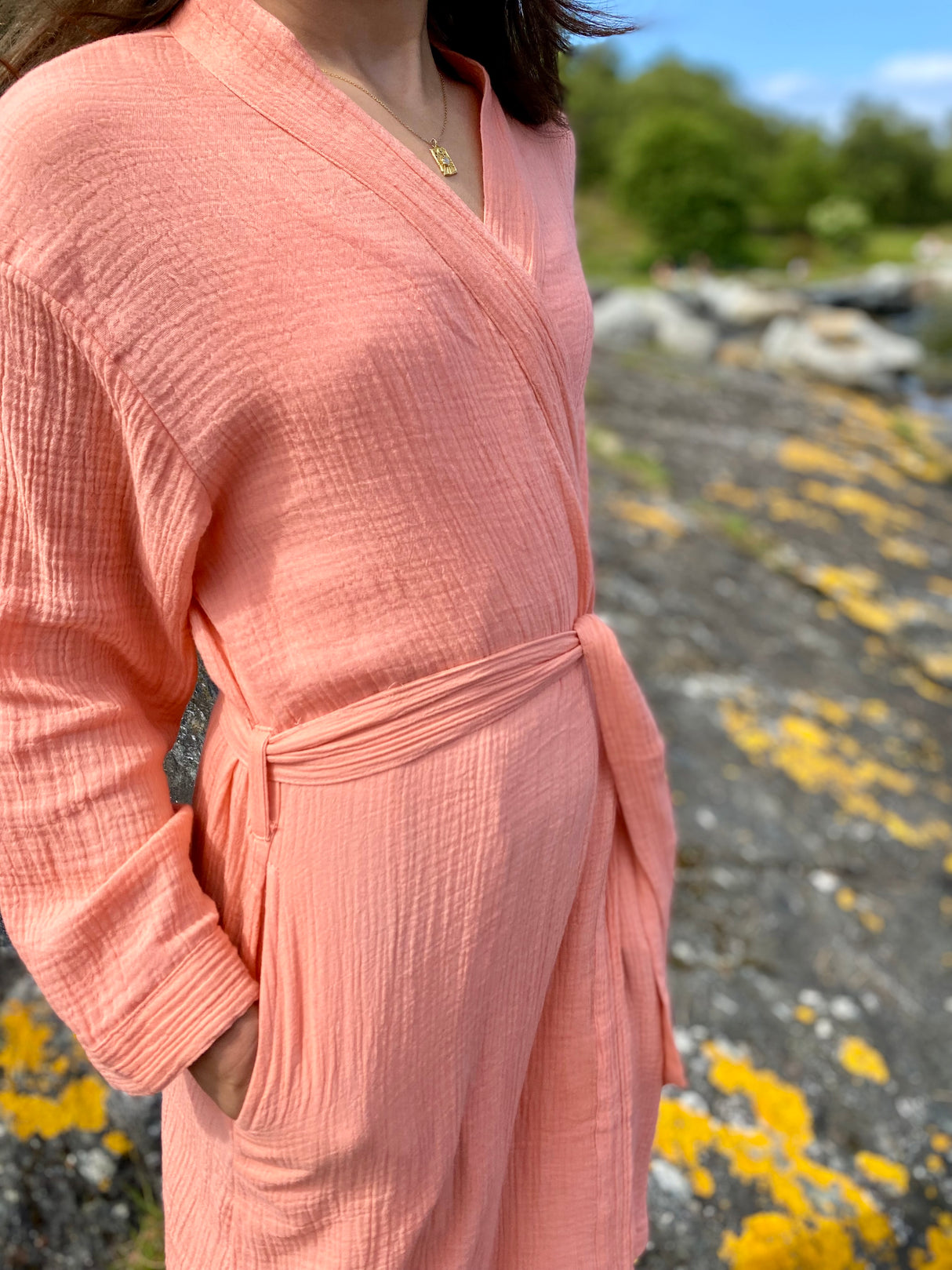 Få antall igjen! Morgenkåpe i 100% indisk bomull