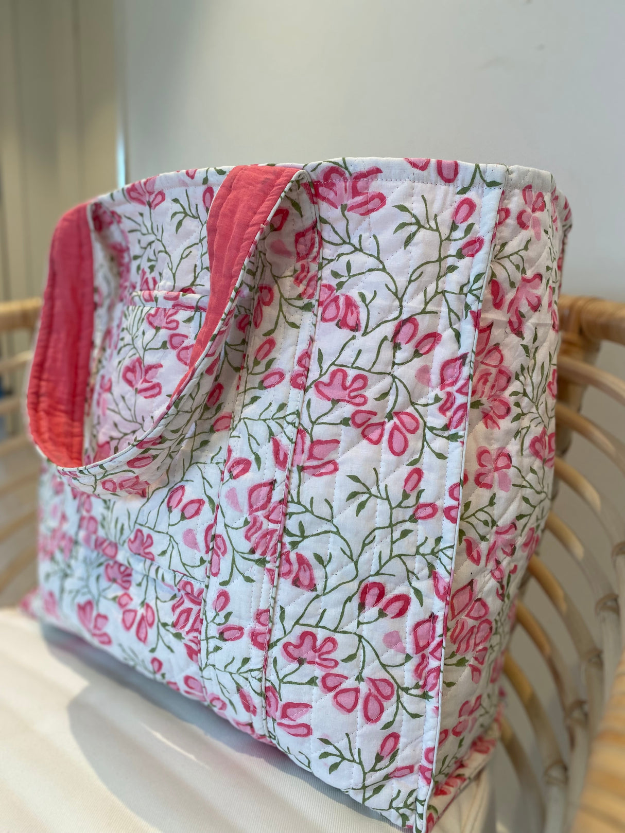 Få antall igjen! Tote bag - Block print - Rosa drøm